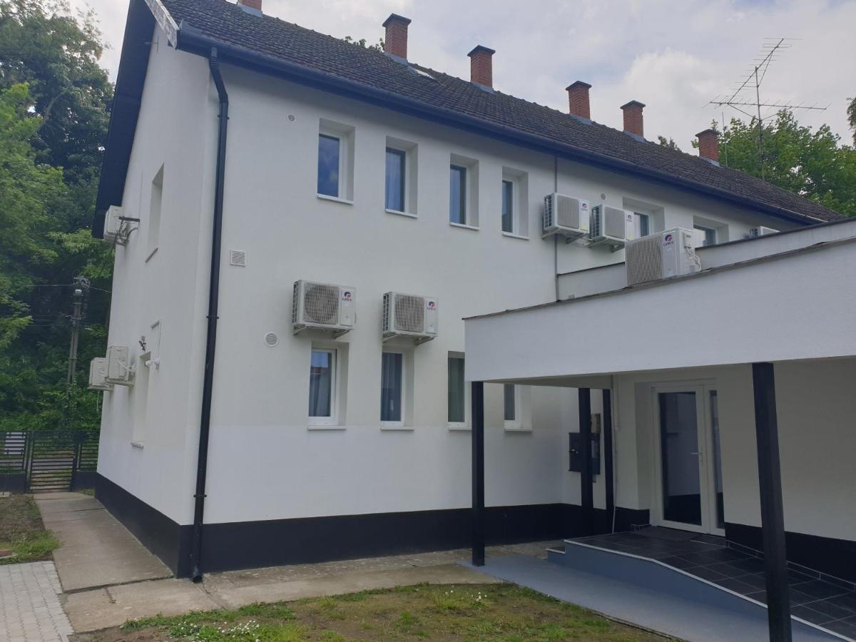 Kid Familia Panzio Balatonszarszo Bed & Breakfast Dış mekan fotoğraf