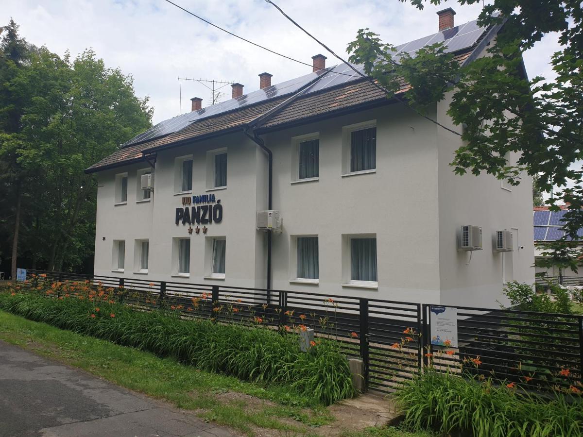 Kid Familia Panzio Balatonszarszo Bed & Breakfast Dış mekan fotoğraf